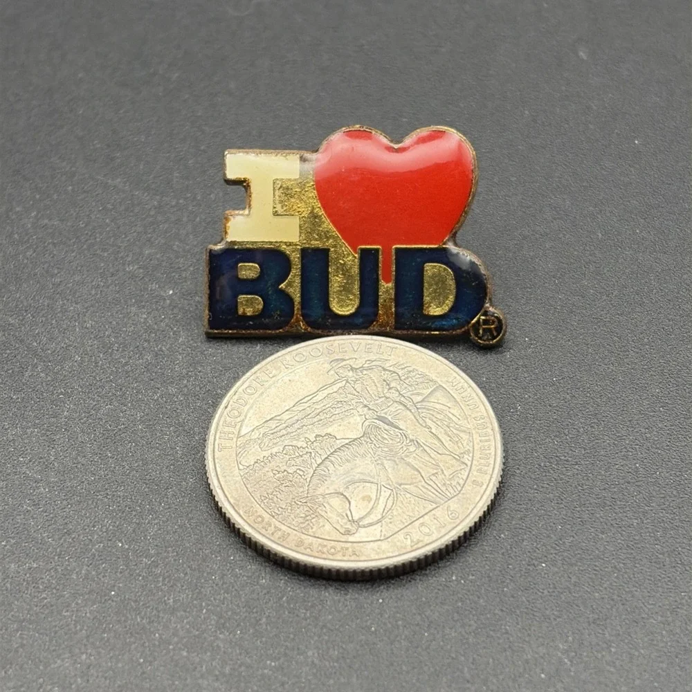 I Heart Bud Budweiser‎ Beer Alcohol Lapel Hat Pin